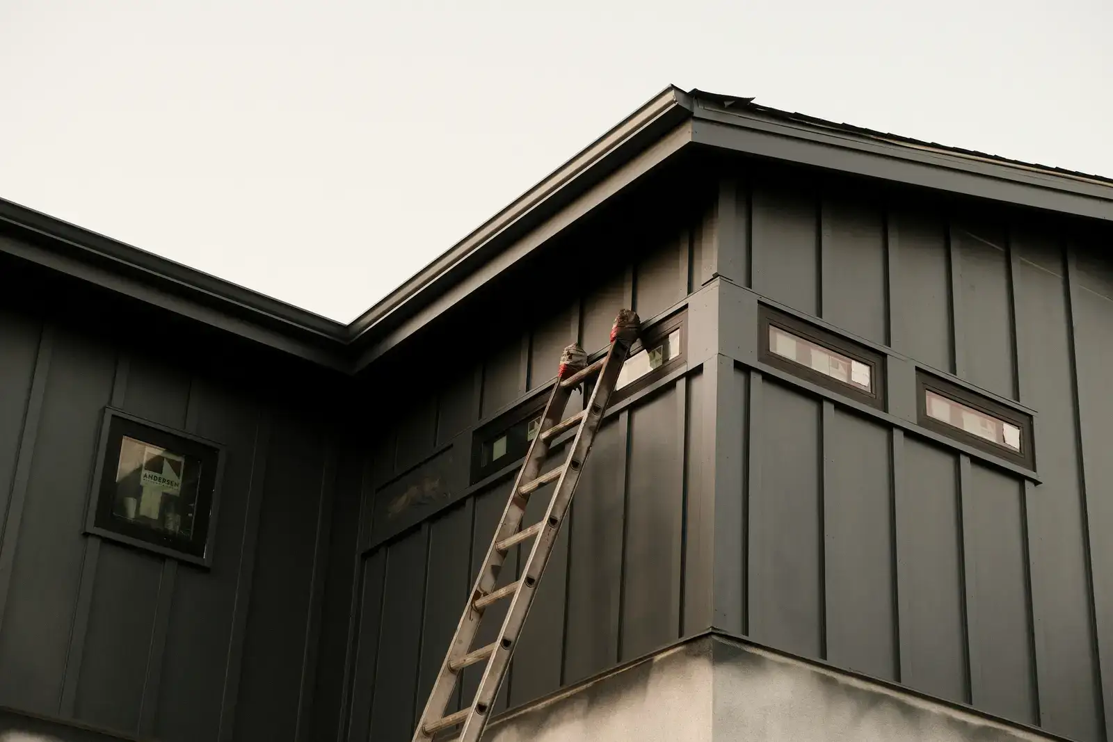 Siding project by Valencia General Construction